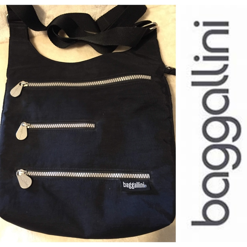 Baggallini Zipper Crossbody Bag